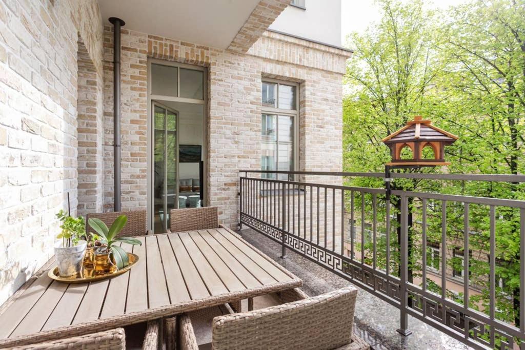 Jogailos Residence Peaceful Old Town Luxury 3 Bdr, 2 Bthr, Free Garage, Top-Speed Wifi VNO Extérieur photo