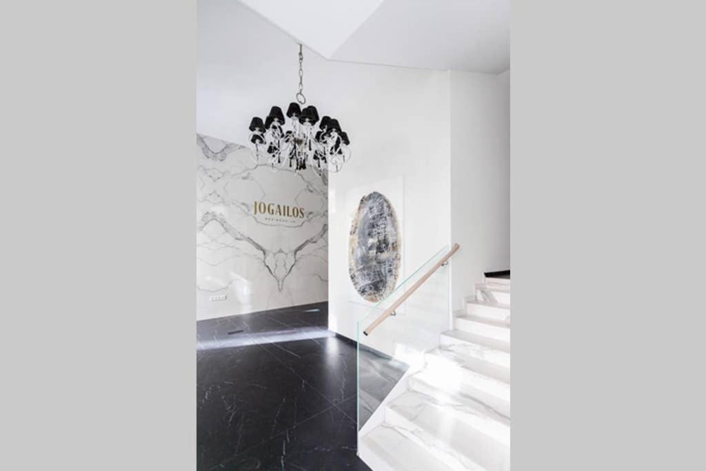 Jogailos Residence Peaceful Old Town Luxury 3 Bdr, 2 Bthr, Free Garage, Top-Speed Wifi VNO Extérieur photo