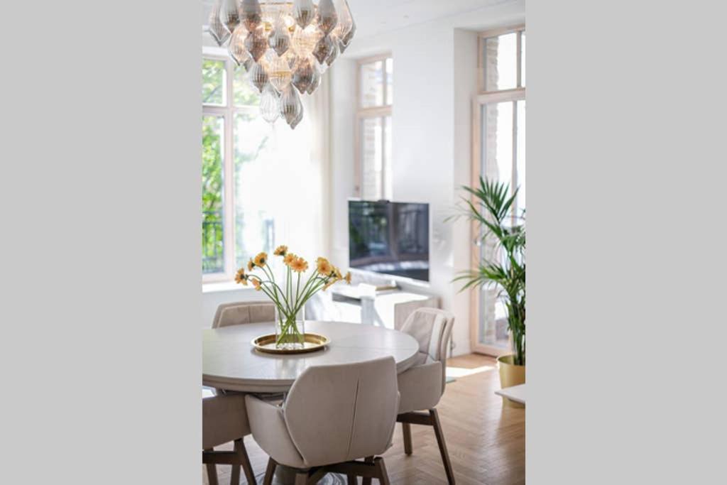 Jogailos Residence Peaceful Old Town Luxury 3 Bdr, 2 Bthr, Free Garage, Top-Speed Wifi VNO Extérieur photo