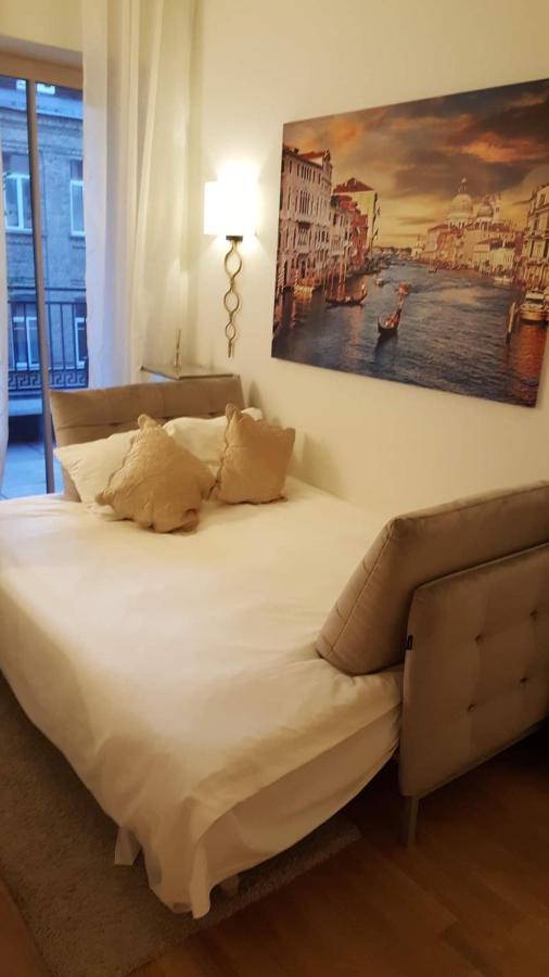 Jogailos Residence Peaceful Old Town Luxury 3 Bdr, 2 Bthr, Free Garage, Top-Speed Wifi VNO Extérieur photo